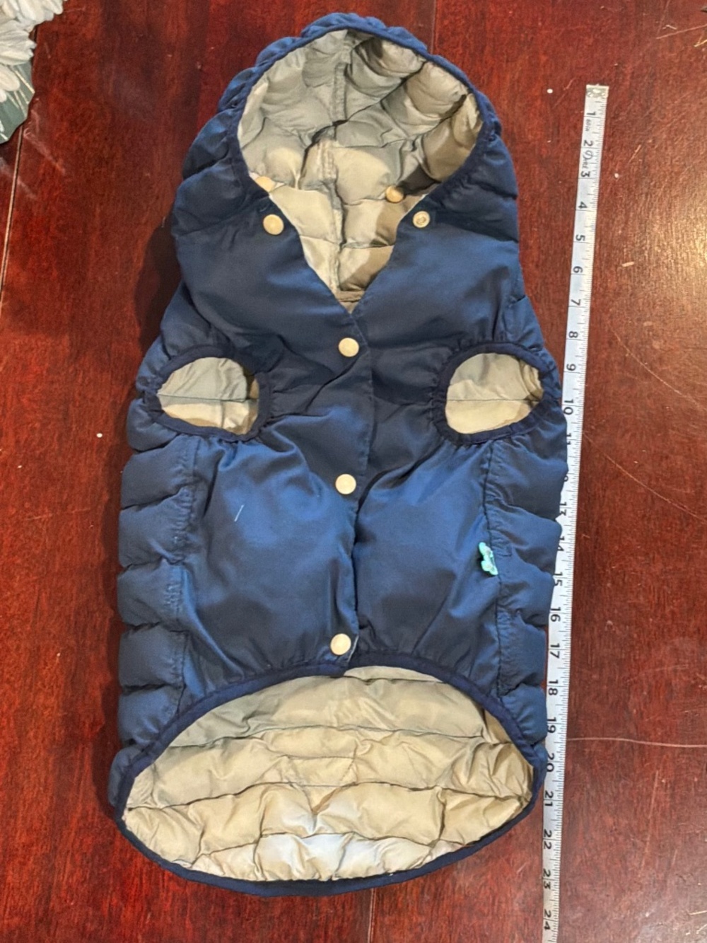 Light Dog Puffer Coat in Blue with Hood Snap Closure - Picture 6 of 6